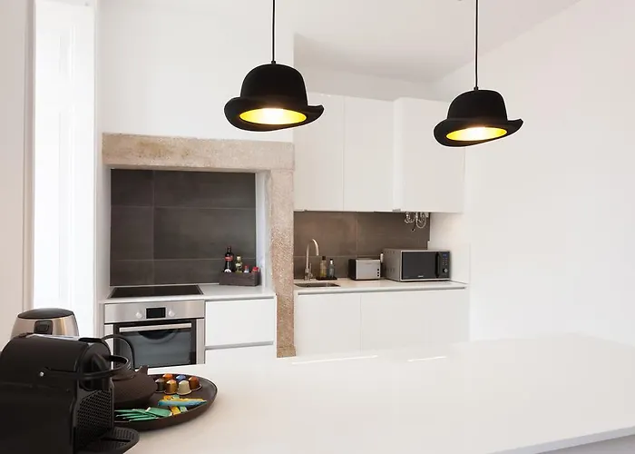 Your Santa Apolonia Lisboa