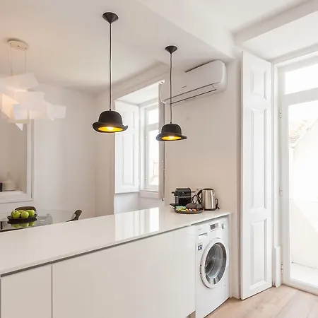 Your Santa Apolonia * 리스본